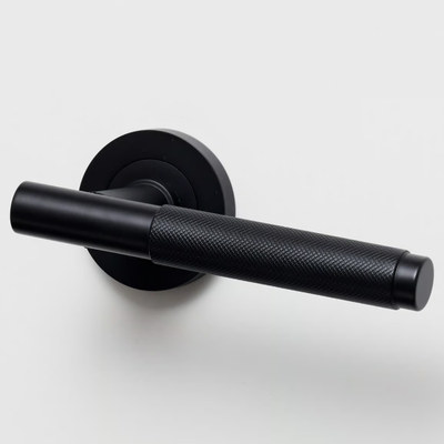 door-handle-lo-co-interiors-641737-rel9db365e6.jpg